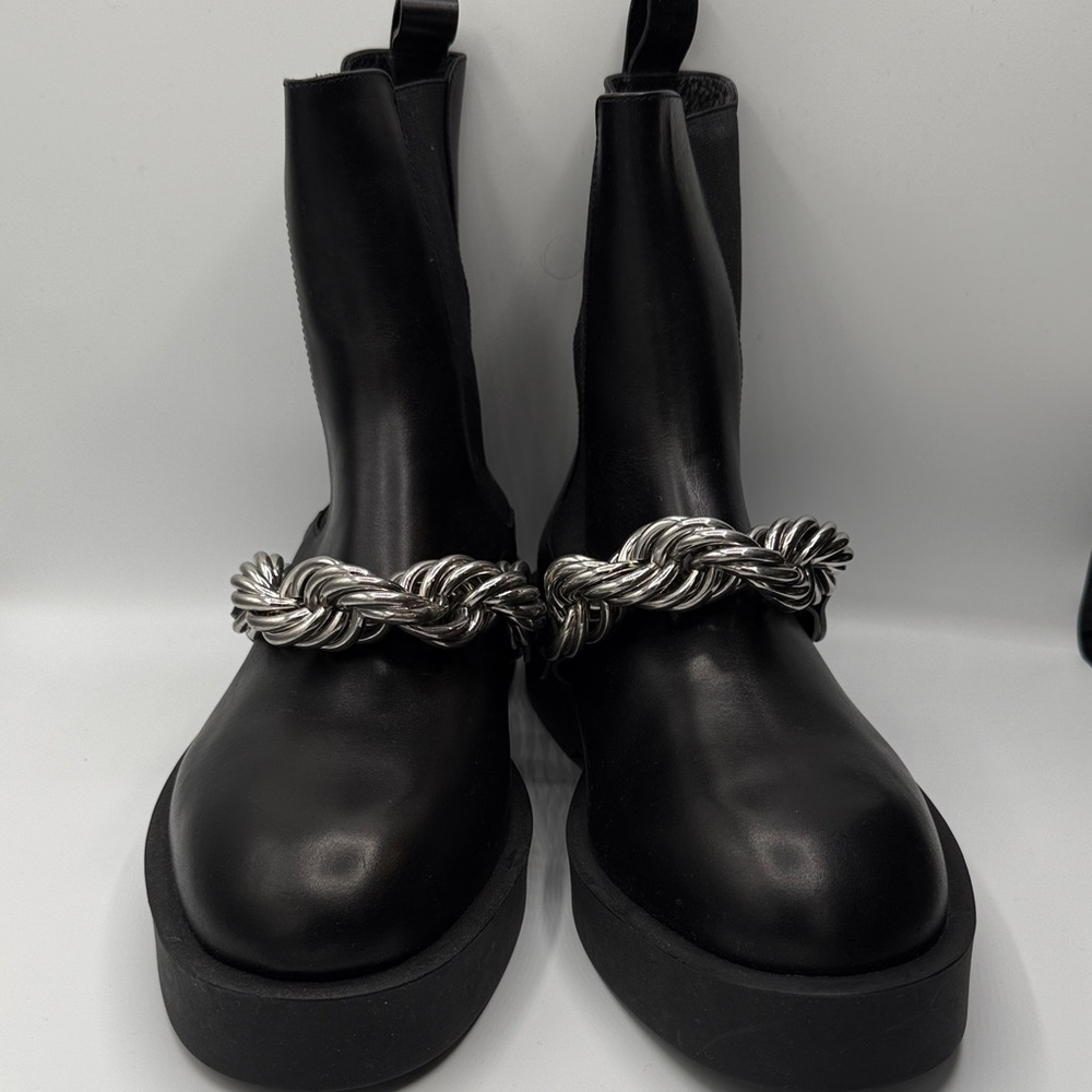 Jil Sander Mens Black Leather Platform Boots with Silver Chain Trim